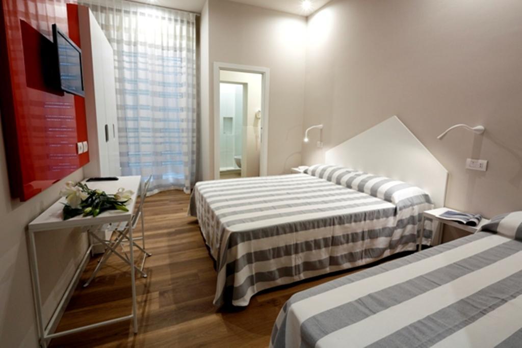 Hotel Aurea Rimini Exterior foto